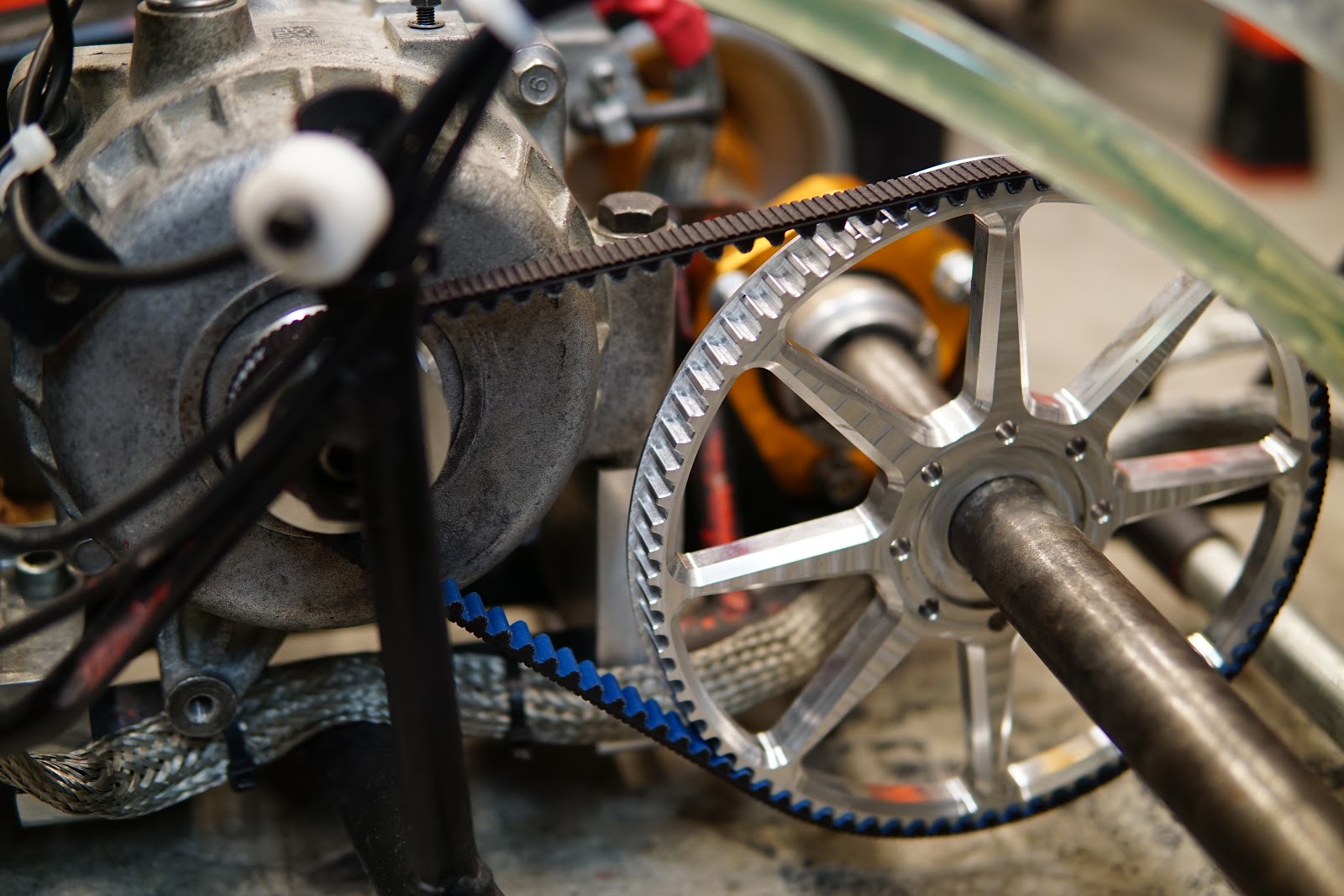 BuildIts in Progress A brief introduction to the big go kart, and