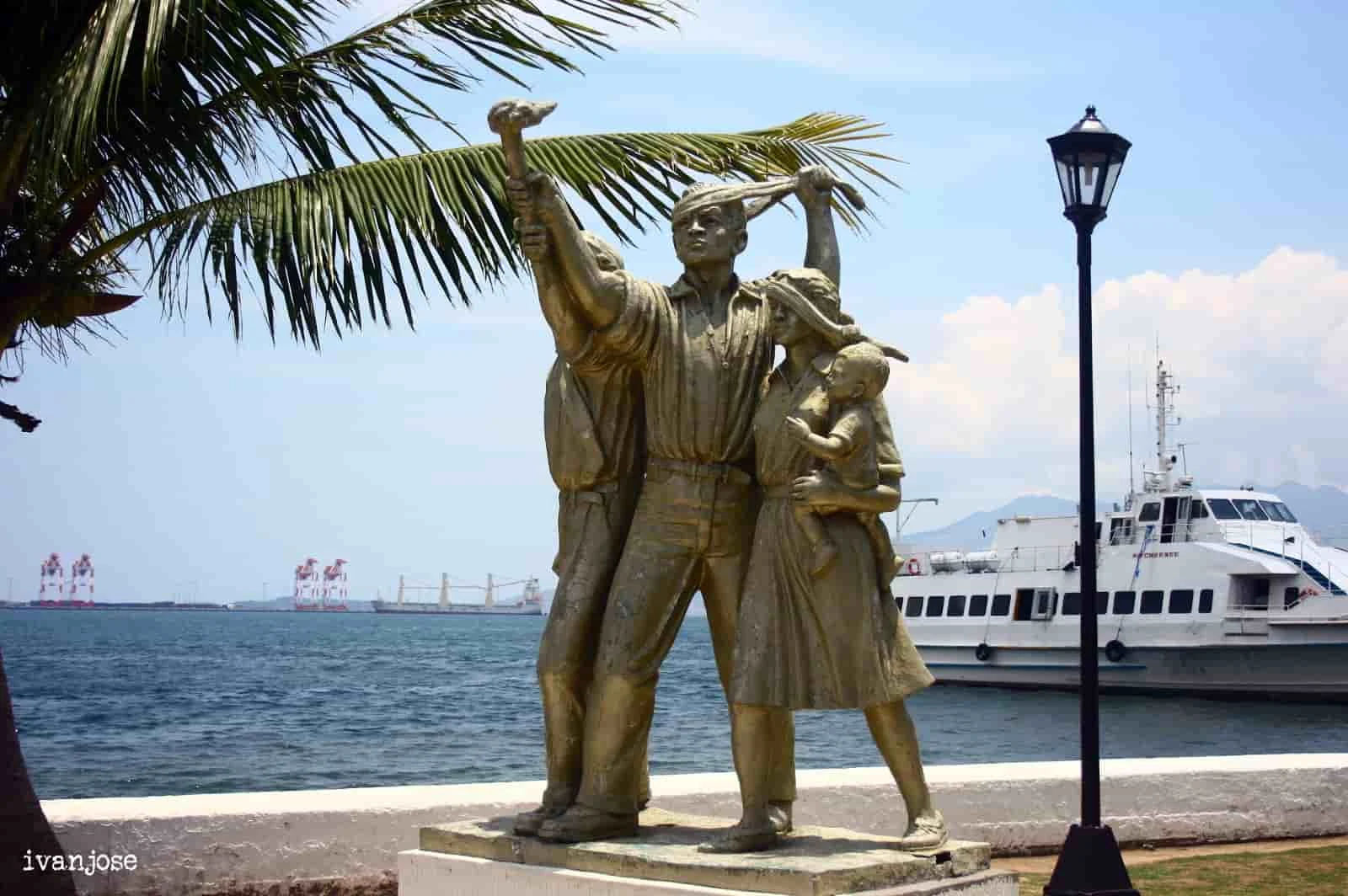 Statues at the port where we waited for the ferry ride going to Grande Island Resort