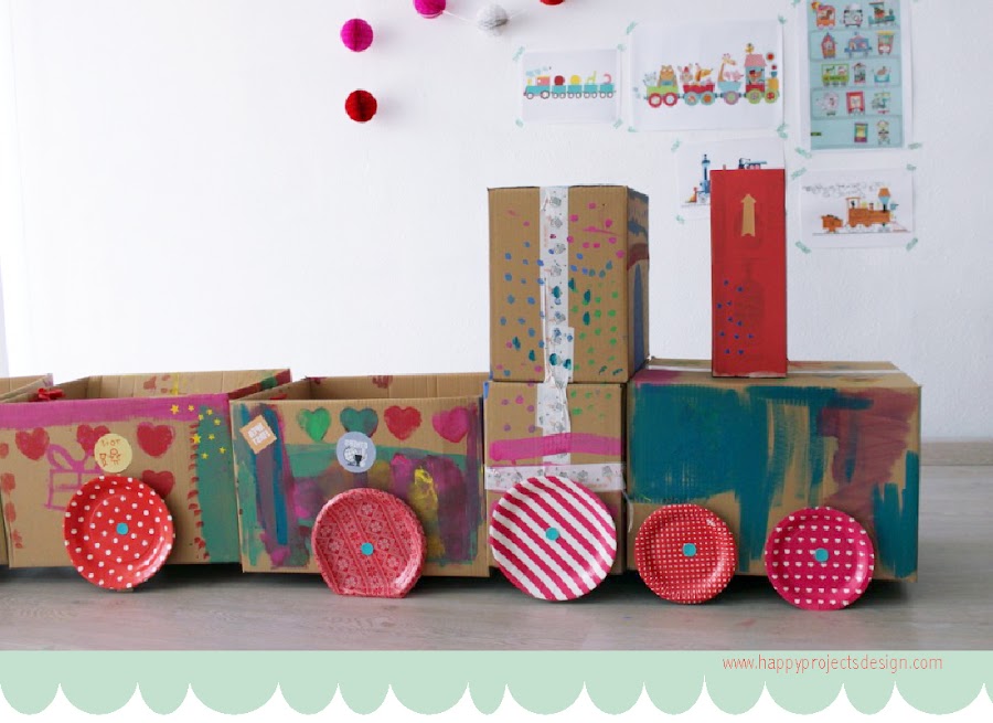 tren diy con cajas para mudanza de selfpackaging