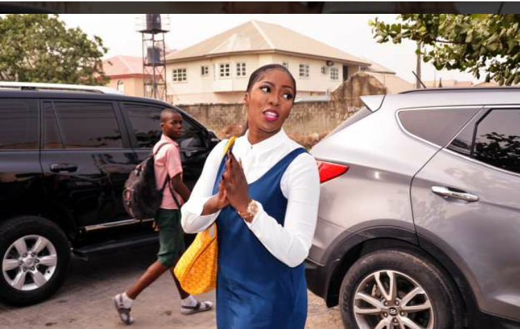 Whats This Tiwa Savage Appears In Nerdy Outfit For Pulse
