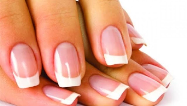 Σημάδια στα νύχια: Πότε δείχνουν πρόβλημα σε καρδιά, νεφρά και συκώτι  