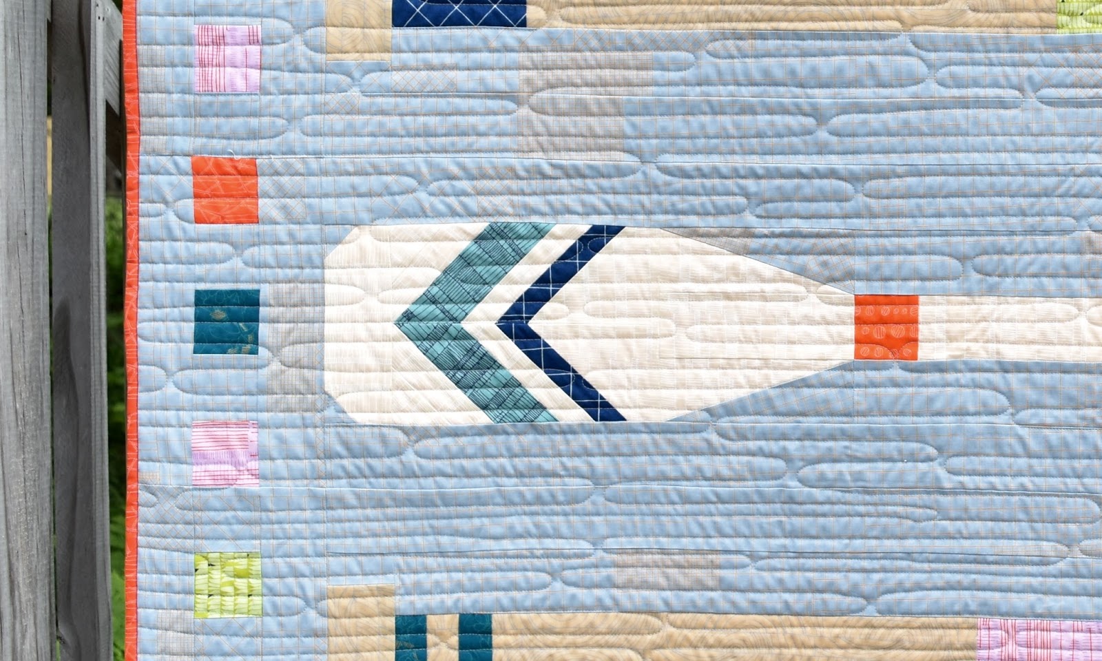 runsewfun lake house quilt