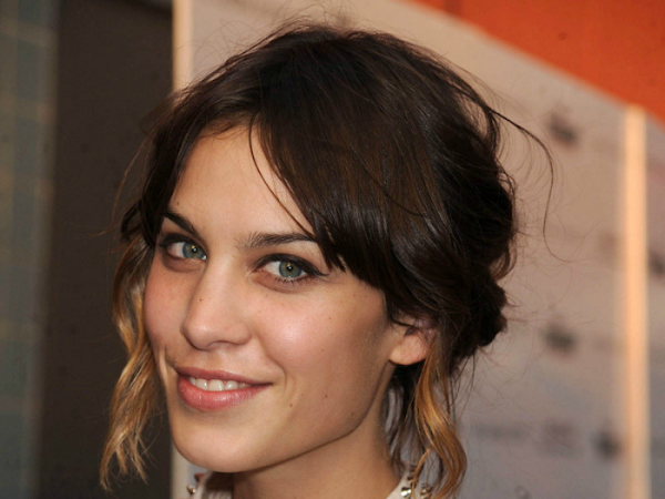 CÓMO COMBINAR UN PETO SEGÚN ALEXA CHUNG