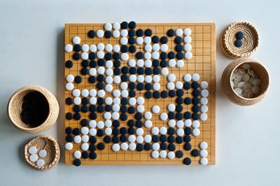 O xadrez japonês (Shogi). Distinto de cada um dos jogos anteriores