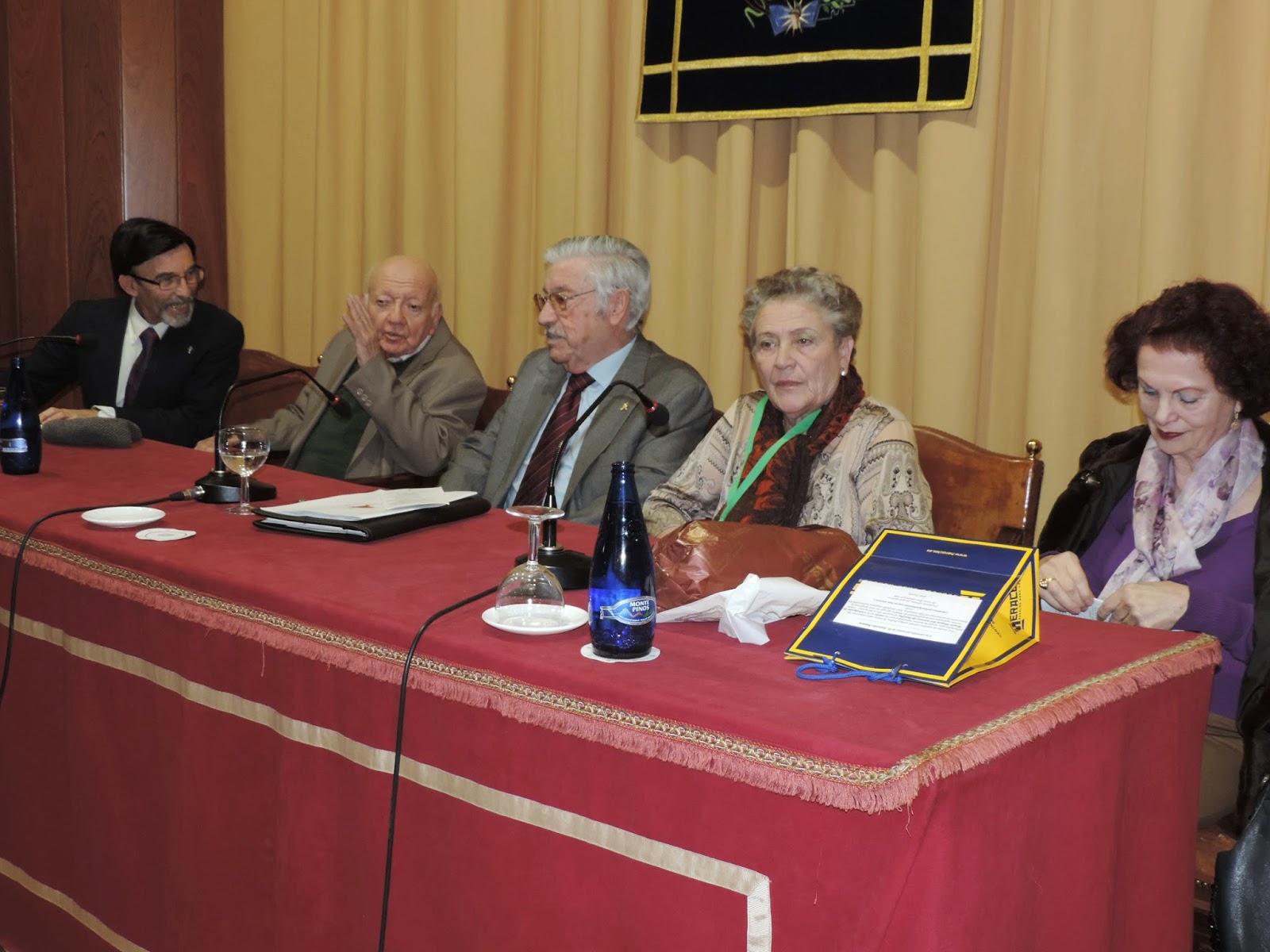 CURSO DE TEMAS SEVILLANOS 12/1 D. JOSÉ MARÍA DE MENA