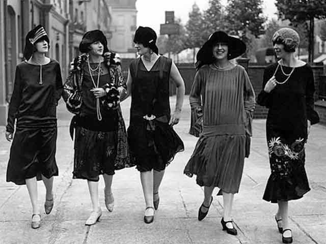 ser anti-îmbătrânire pentru rochie anii 20