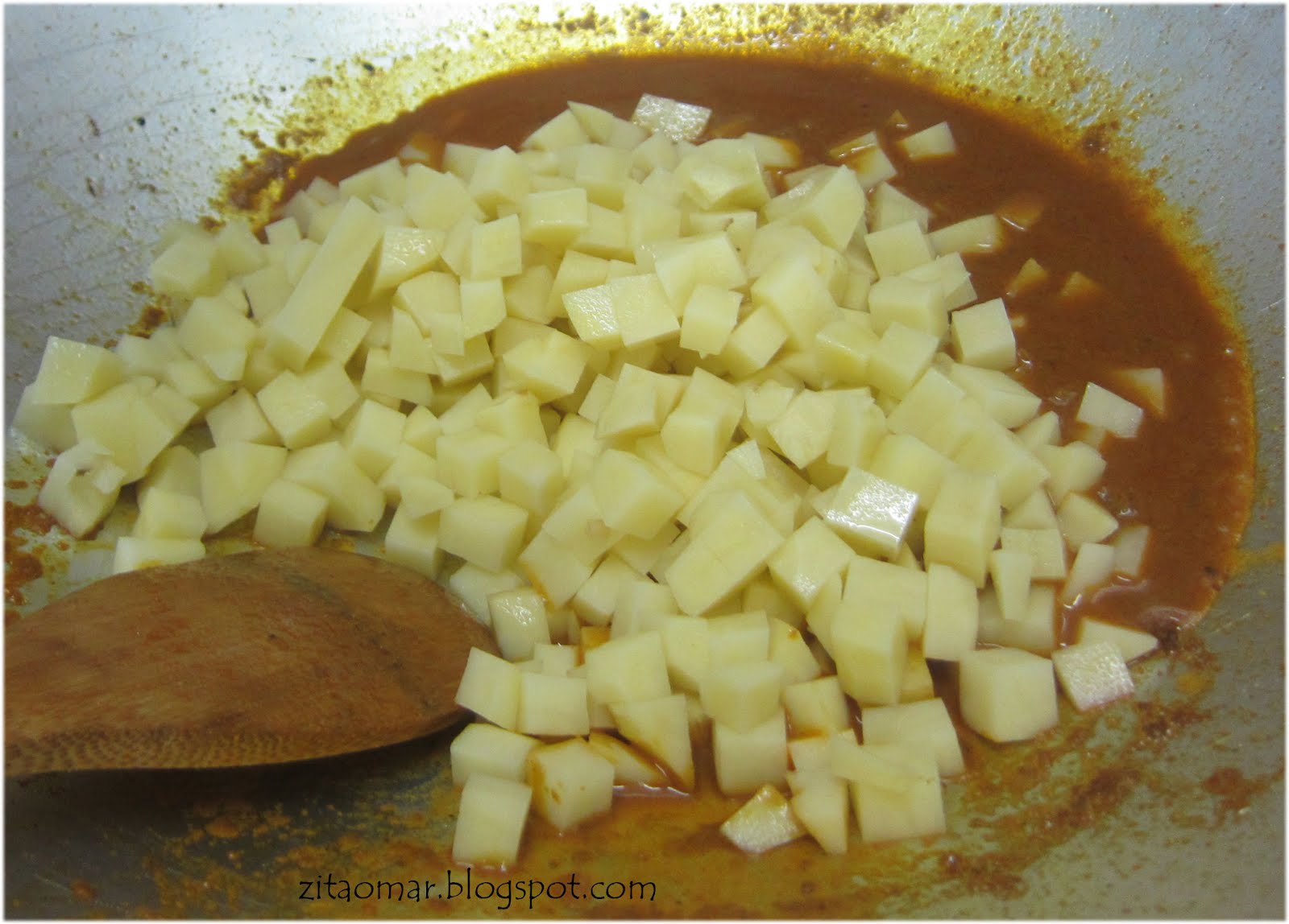 ...SeKaDaR CoReTaN....: BELAJAR MASAK INTI KARIPAP....perisa kentang...