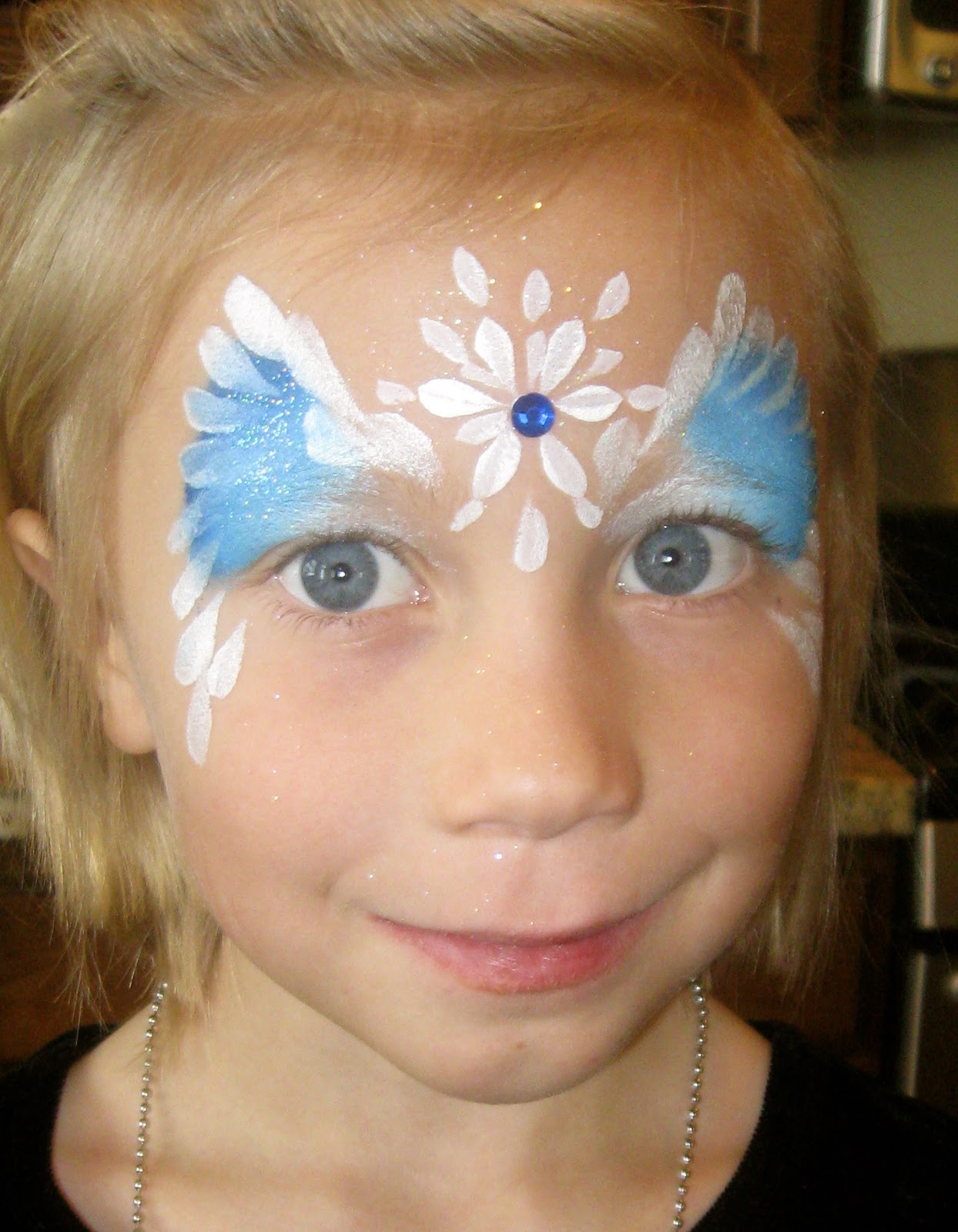 Paula Taylor's Art: Frozen Theme Face Painting