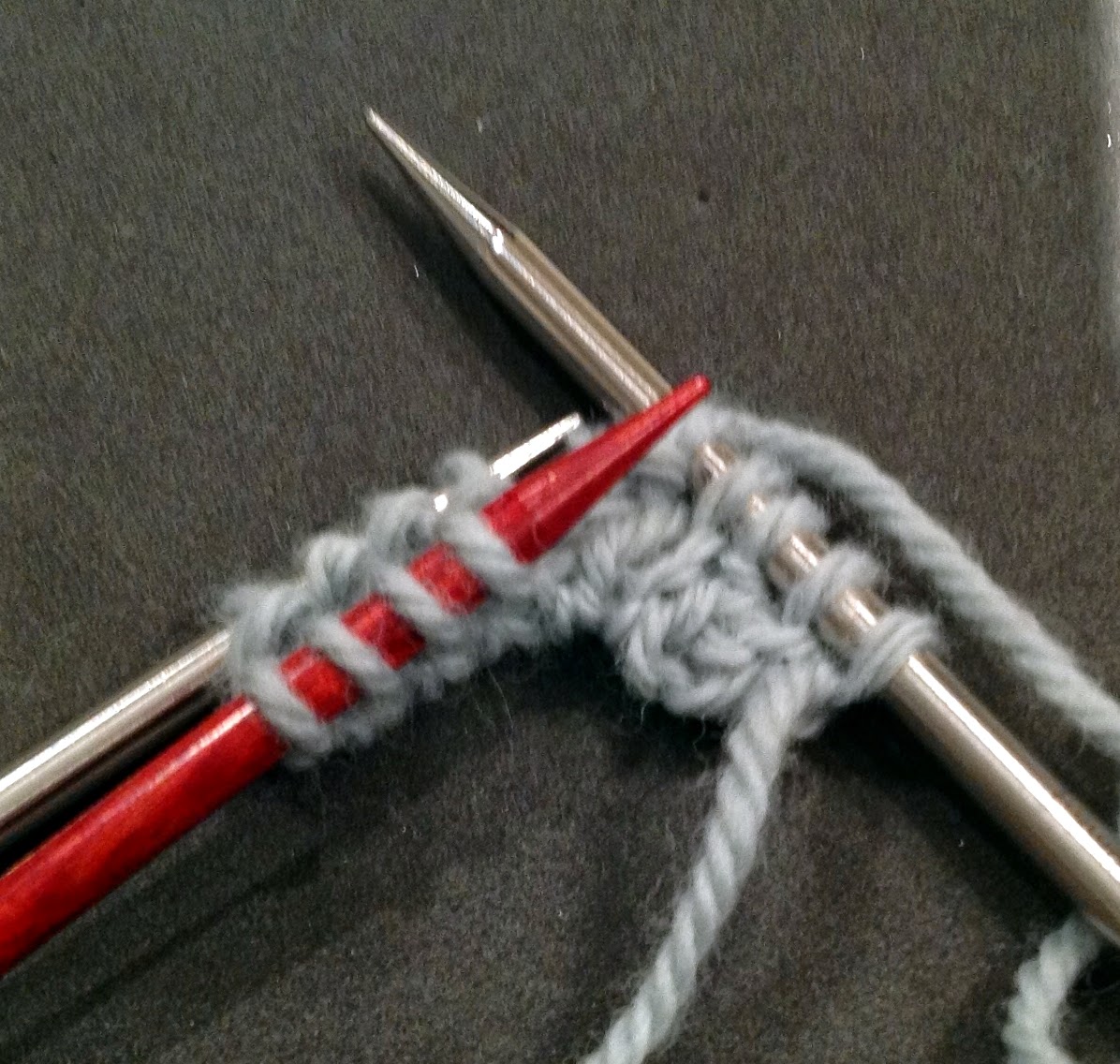 Arenda Holladay: Tubular Cast On Using Judy's Magic Cast On