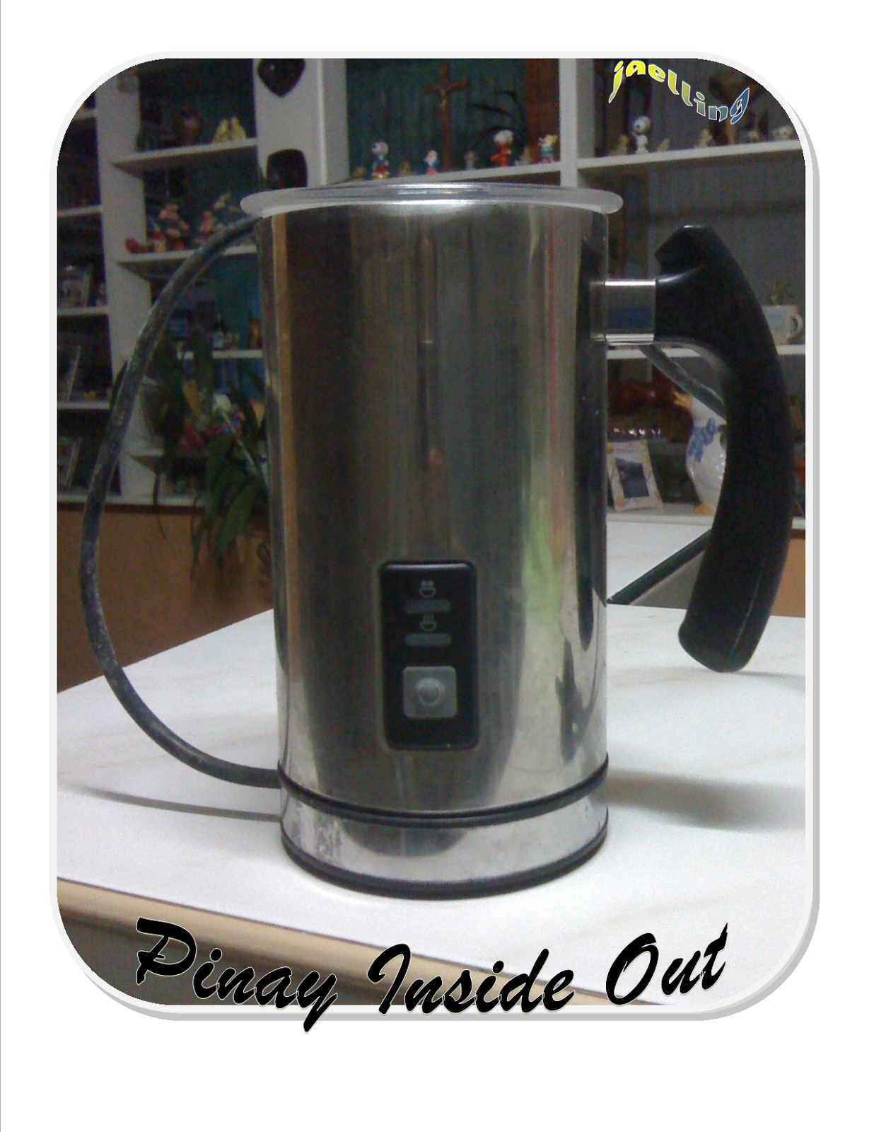 Expressi electric milk frother