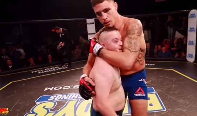 22 Stirring Pictures That Made Even The Toughest Of Us Cry - This fighter made a young man’s with Down Syndrome dream come true with a training session.
