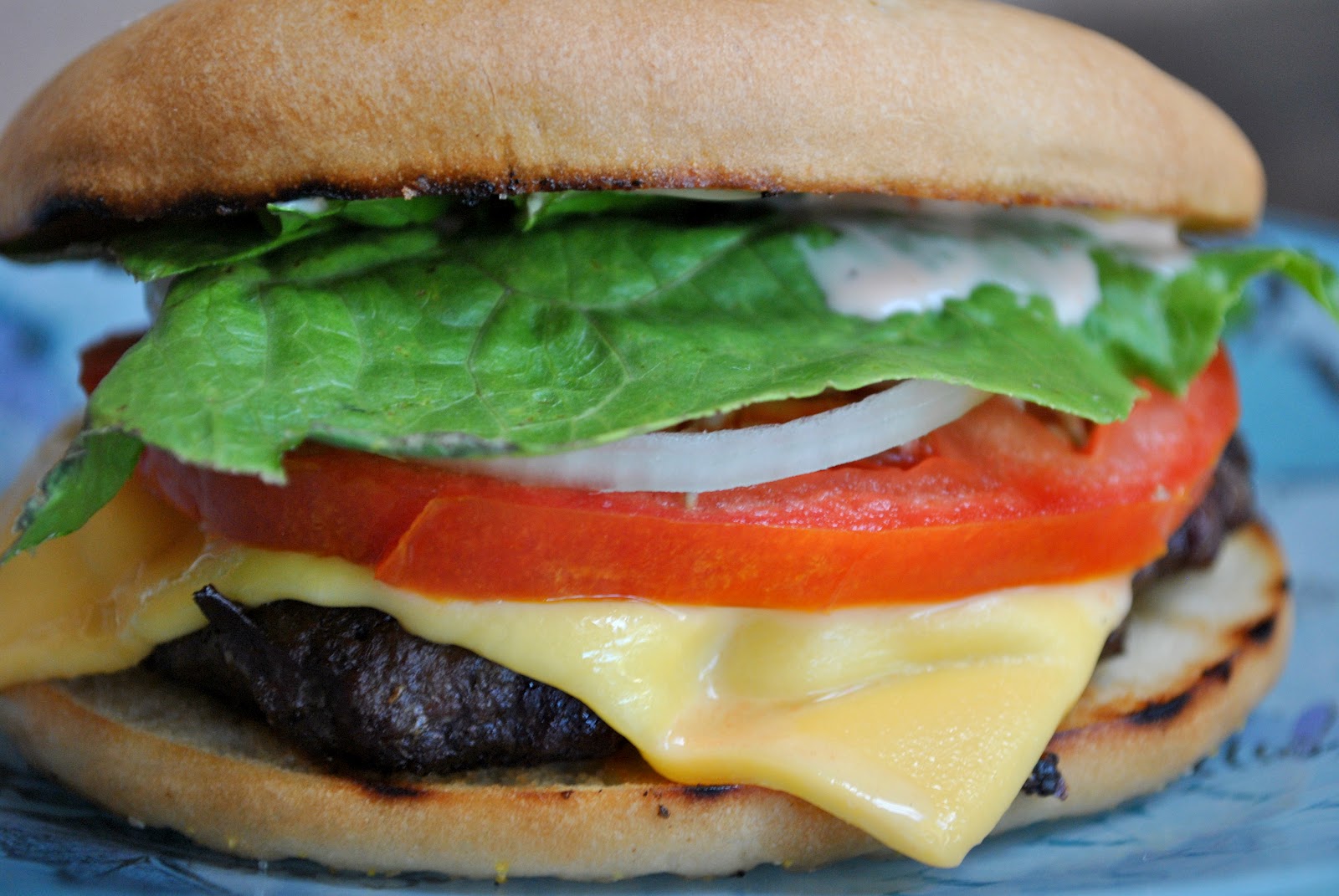 take my word for it wednesday.. bagel umami burgers are good!!!