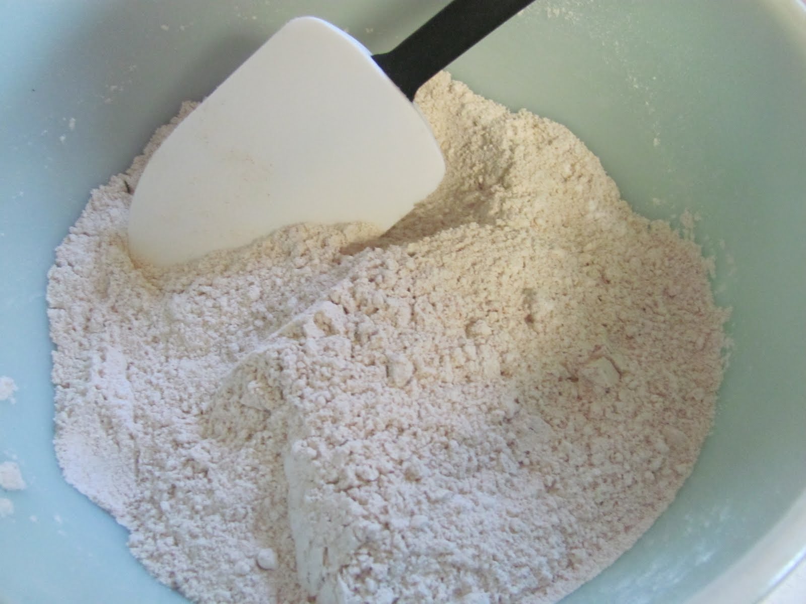 The Queen B: Homemade Graham Crackers