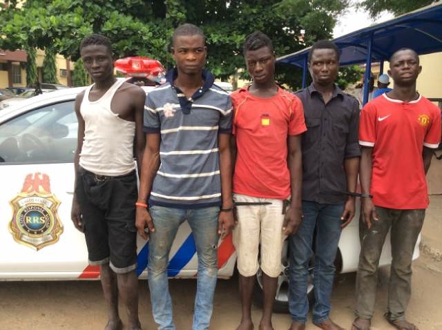 traffic robbers caught in lagos