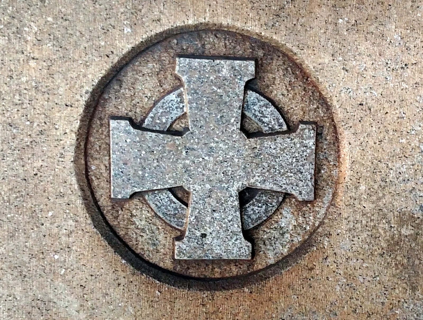 The Mathematical Tourist Cross and Circle