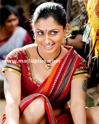 Tamil Actress Malavika Navel Show Photos In Saree Hot Aunty Videos
