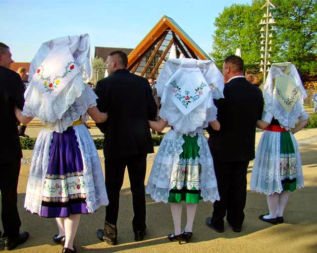 Monster Ronson S Ichiban Karaoke April 2015