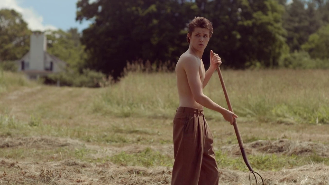 The Stars Come Out To Play Eugene Simon Shirtless In Before I Sleep
