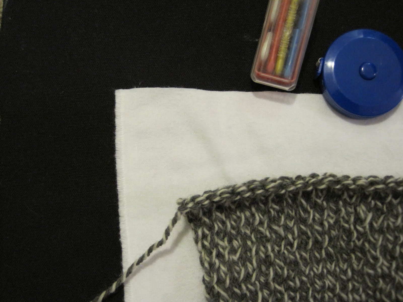 The Pickled Herring Easy Knit Pillow Tutorial