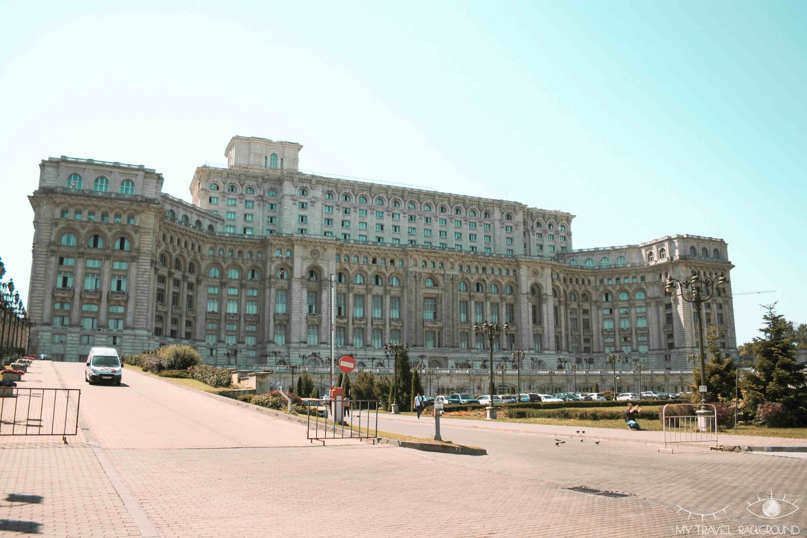 My Travel Background : 3 jours à Bucarest en Roumanie - Palais du Parlement