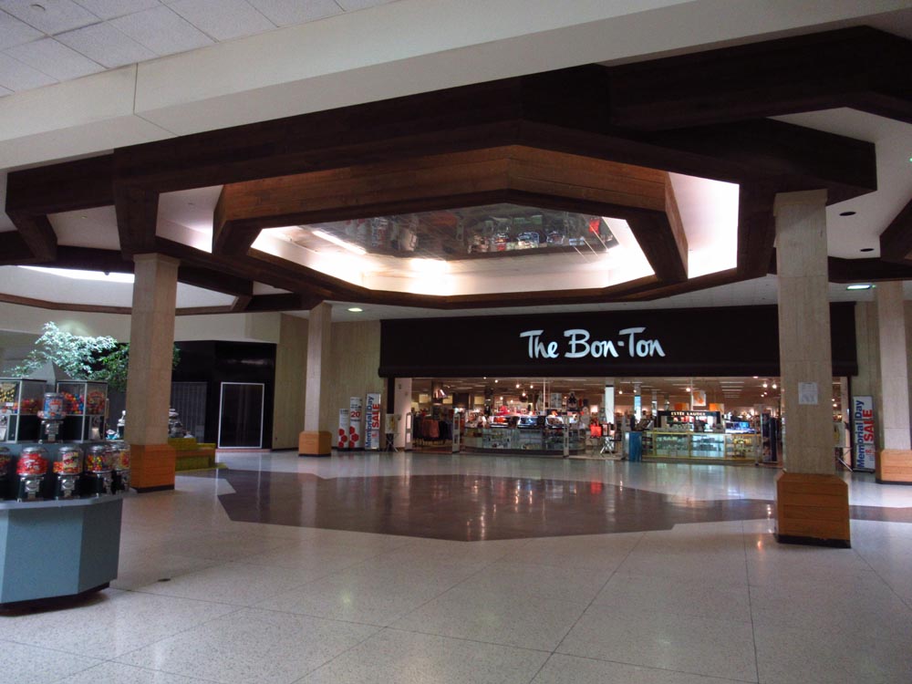 Sky City Retail History Warren Mall Warren, PA