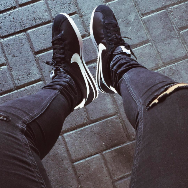 nike cortez black on feet