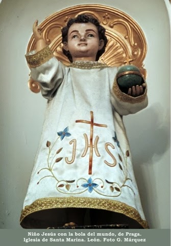 Niño Jesús con la bola del mundo, de Praga. Iglesia de Santa Marina. León. Foto G. Márquez