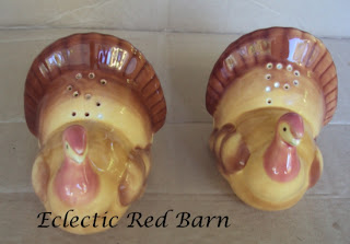 ceramic turkey salt and pepper shakers