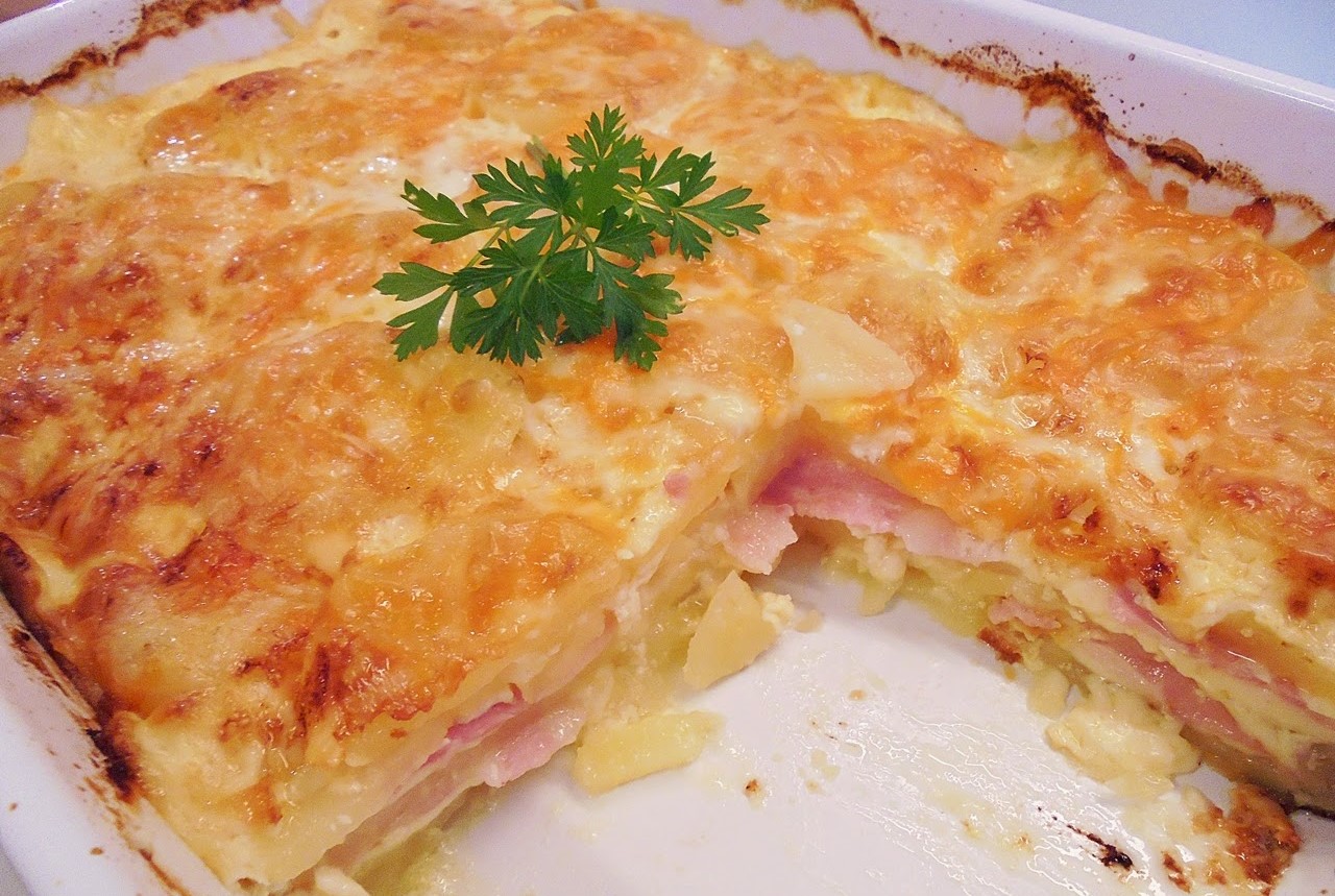 Cocina con Esther Pastel de patatas con bacon y queso al graten
