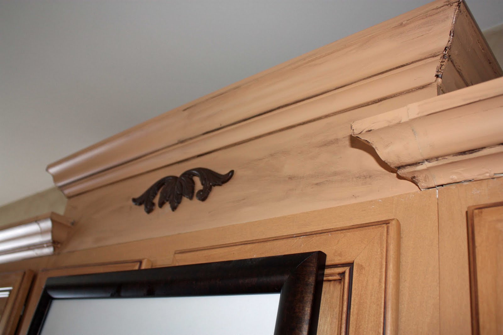  how to add molding to kitchen cabinets