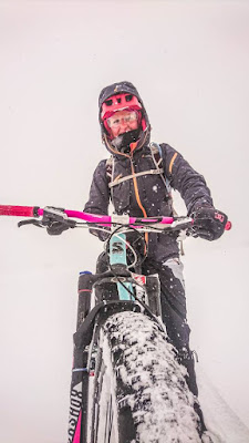 Bikebergsteigen im Winter