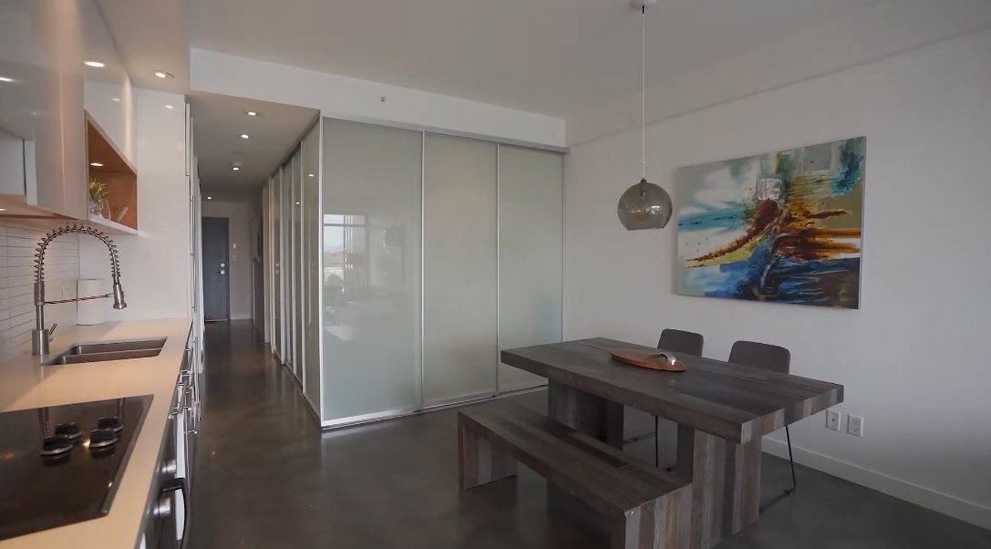 16 Photos vs. 256 E 2nd Ave #409, Vancouver Interior Design Condo Tour