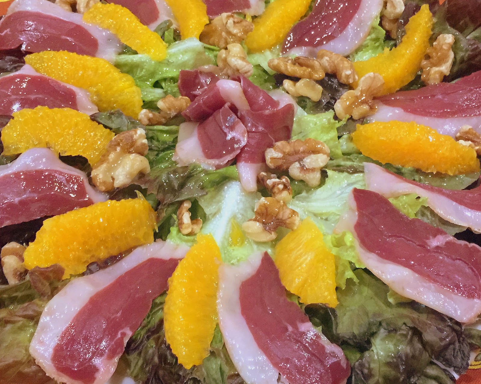Escuciplando ENSALADA DE JAMÓN DE PATO Y NARANJA