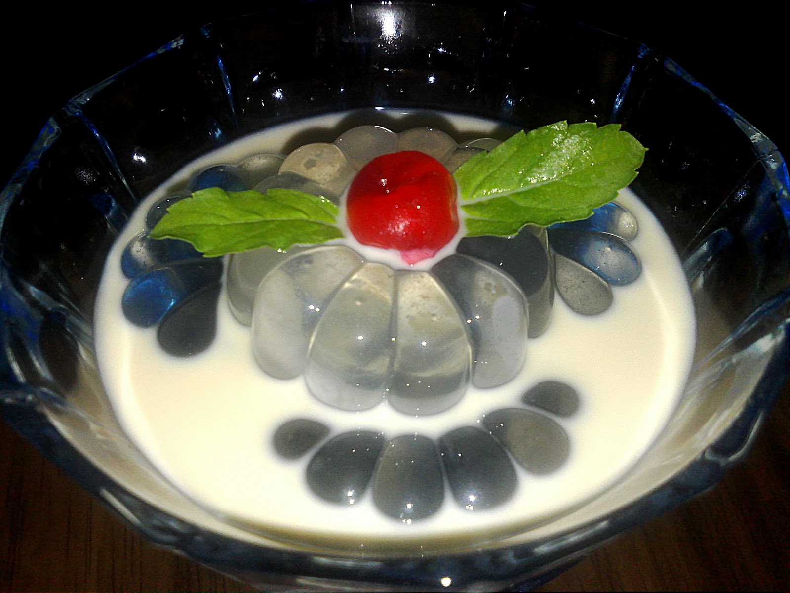 FAMILY JANNATI PUDING KRISTAL LAICI KELAPA JELLY