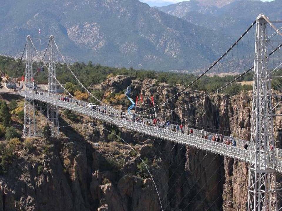 The Royal Bridge Colorado (Suspension bridge in the Fremont