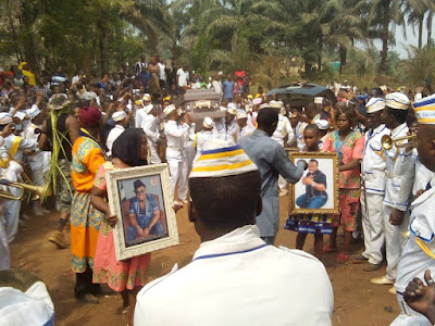photos of dede one day burial