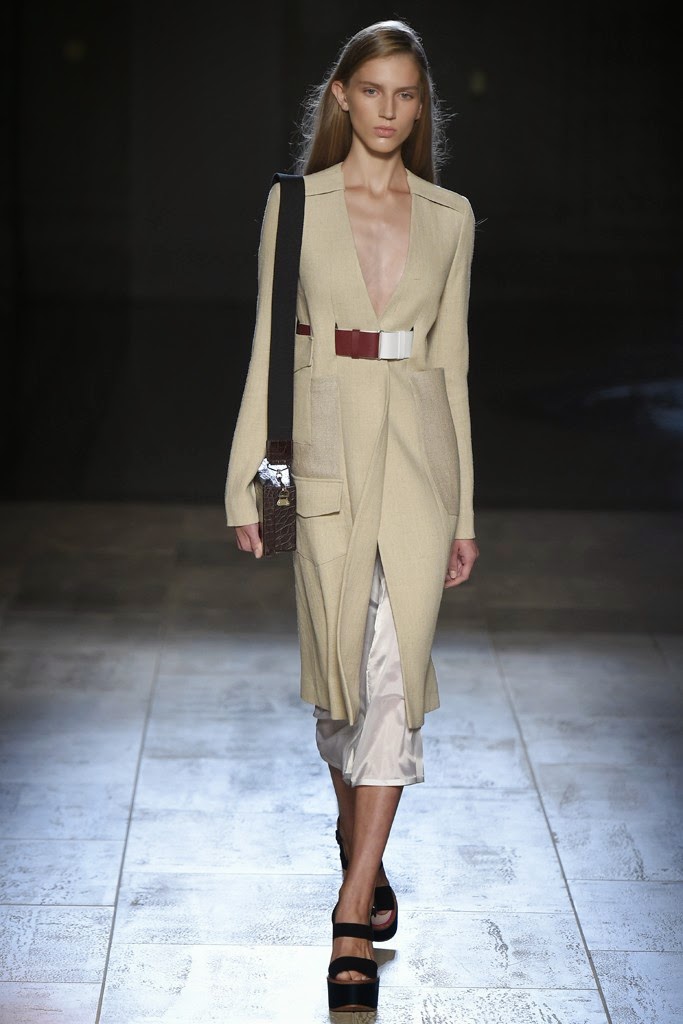 Fashion Runway | Victoria Beckham RTW Spring 2015 | Cool Chic Style Fashion