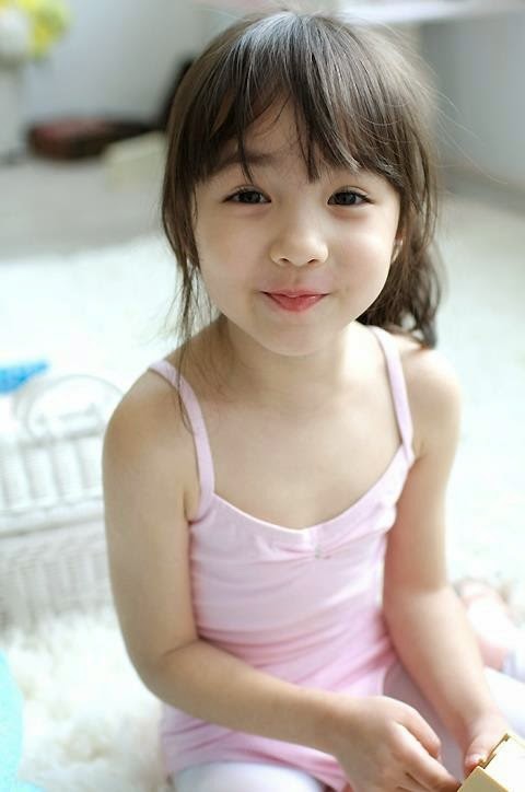 ... Dan Anak Perempuan Cantik Asal Korea Terbaru - Foto Gambar Terbaru