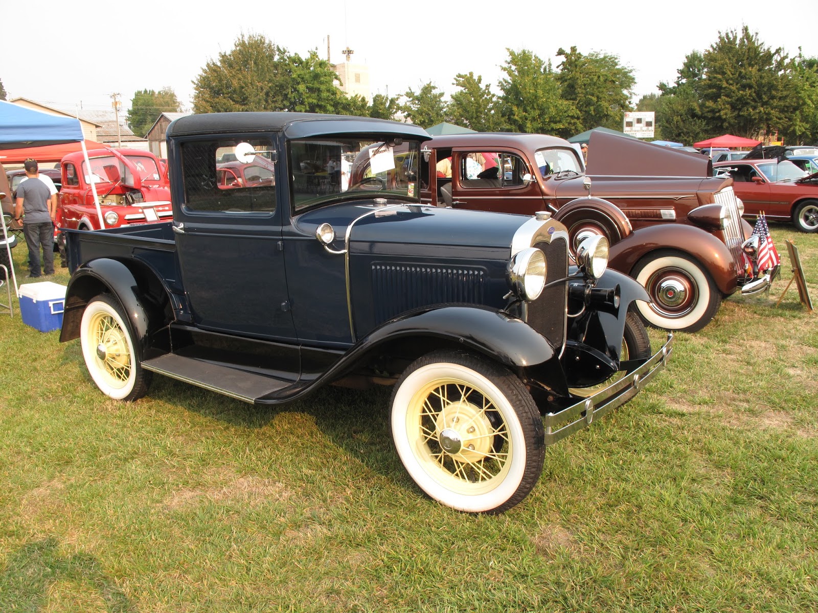 Best Handcrafted & Outdoor Newsletter At the 2015 Wapato Showdown