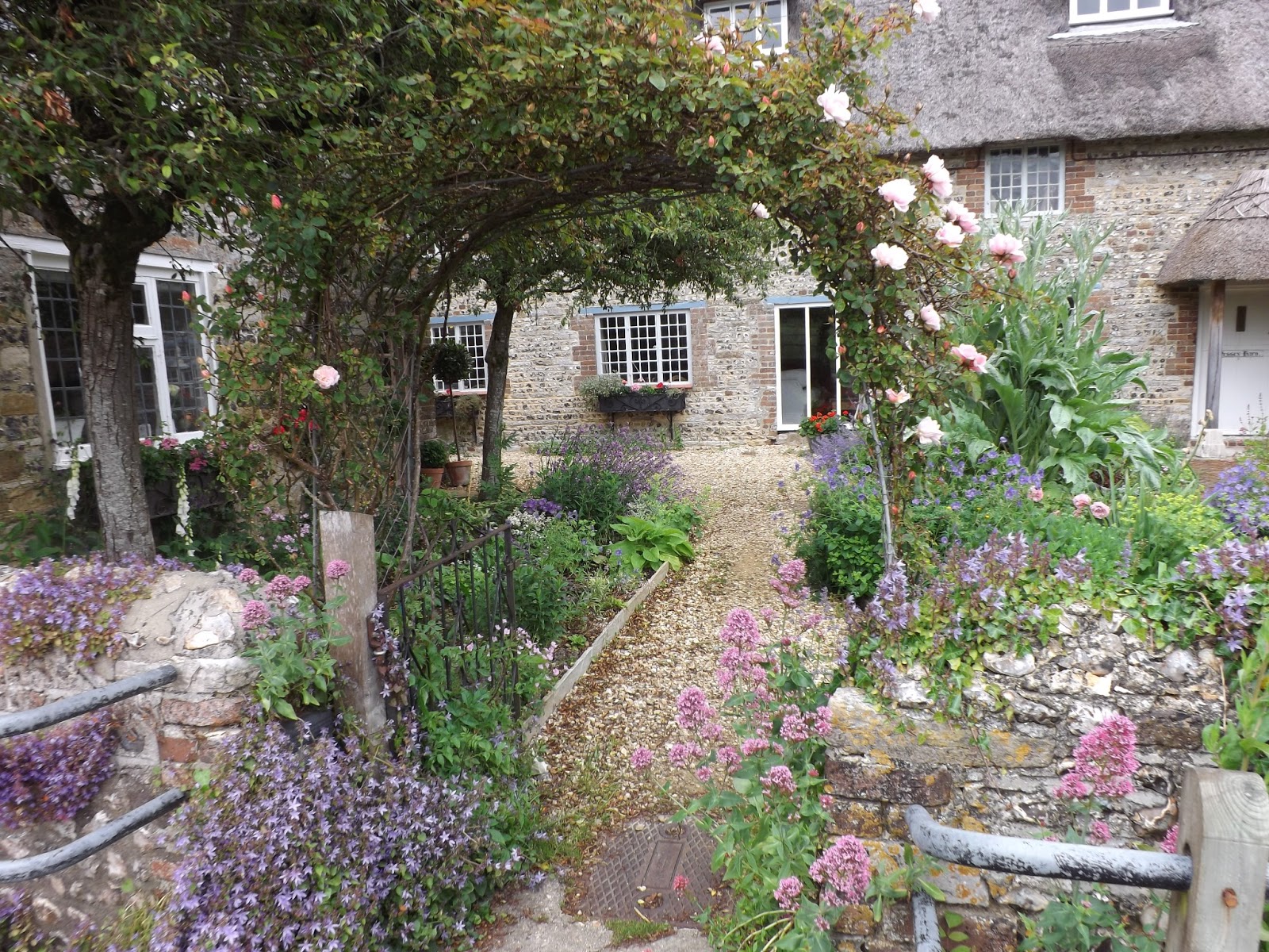 Ramblings from an English Garden Our Holiday Cottage in Frampton, Dorset