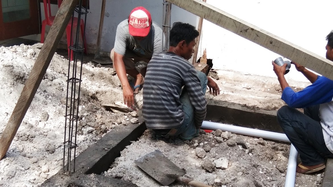 Ongkos Tukang Harian Vs Tukang Borongan Mana Yang Lebih Murah Ongkos Tukang Harian Vs Tukang Borongan Mana Yang Lebih Murah