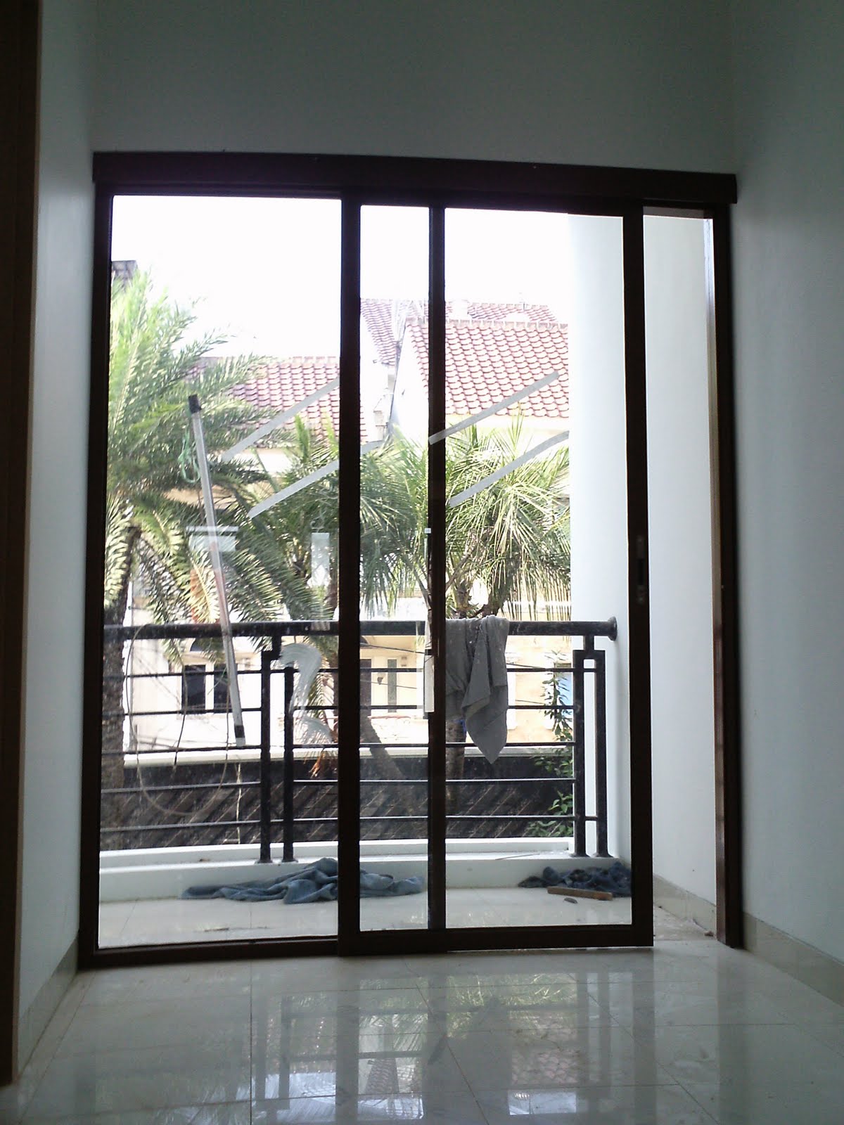 UTAMA ALUMINIUM DAN KACA Kusen aluminium & jendela casment