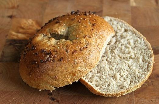 Bake The World: Abril: Bagel