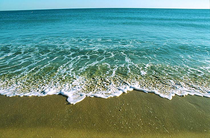 Benefícios da água do mar e termal para a pele Clínica Weiss Benefícios da água do mar e termal para a pele Clínica Weiss