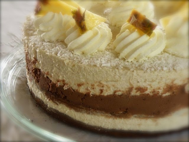 Ananas-Bananen-Torte mit Schokoladen-Mascarpone-Creme - Sugarprincess