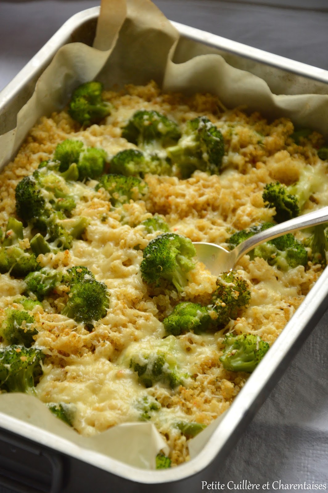 Petite Cuillère et Charentaises Gratin de Quinoa au Brocoli et au Fromage