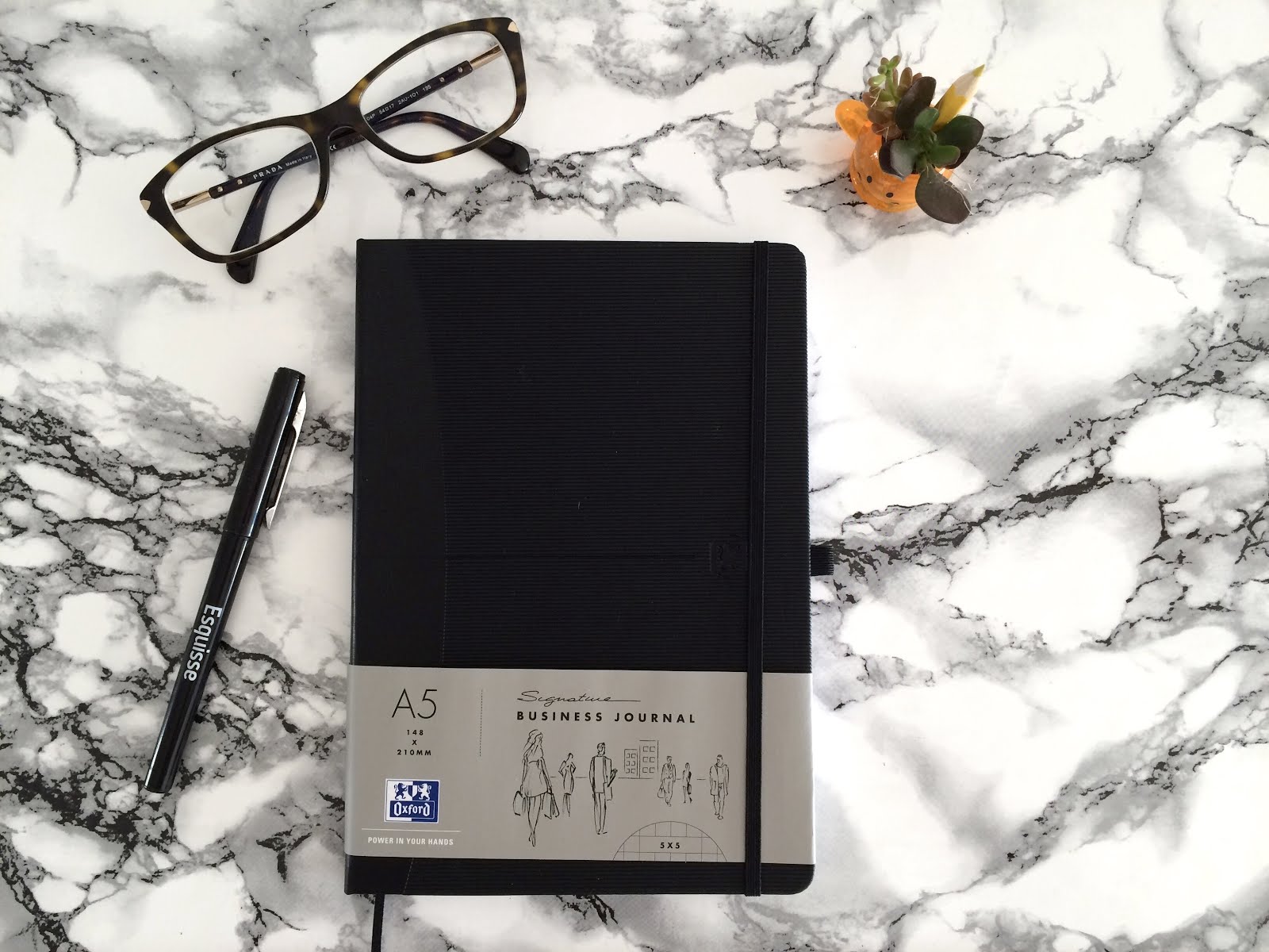 Bullet Journal Daily Log Lettering Idees De Journal Bullet