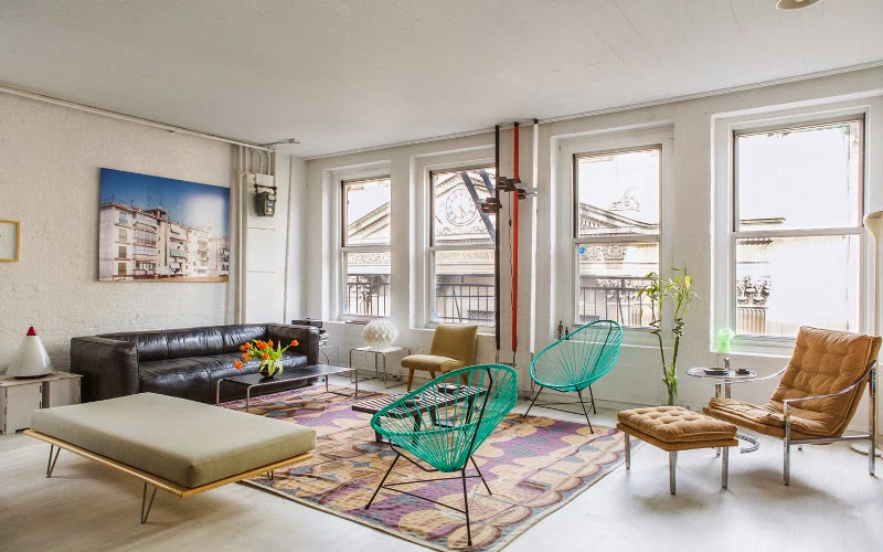 διακόσμηση,διαμέρισμα,σπίτι,κατοικία,δερμάτινο σαλόνι, δερμάτινος καναπές,τραπεζάκι σαλονιού, μοντέρνο στυλ, νέα Υόρκη,σκαμπό κορμός, γραφείο, πολυρθόνα, καρέκλα decoration, apartment, home, house, leather interior, leather sofa, coffee table, modern style, new York, stools trunk, desk,office, chair, armchair ,bookcase