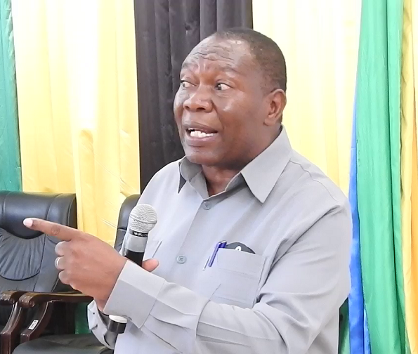 VIDEO: RC Tabora Aggrey Mwanri Atema Cheche zao la Tumbaku