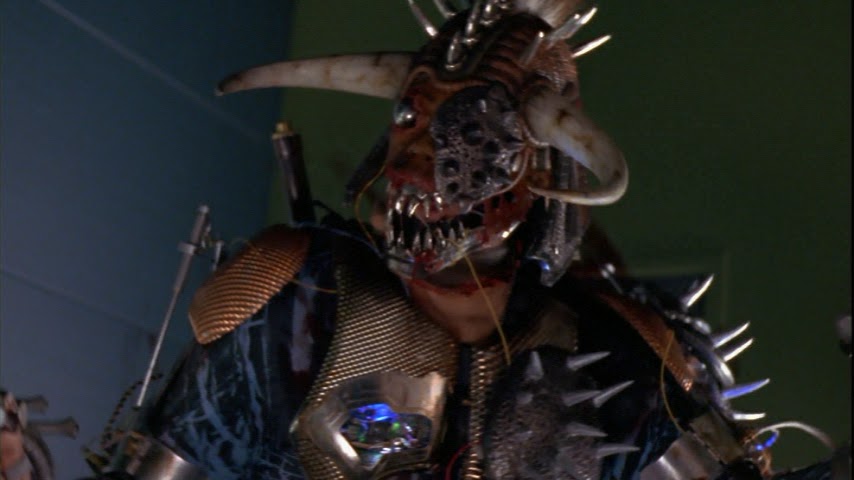 Monsters inc 2001. Монстры 2001. Университет монстров 2001. Monsters inc 2001 intro. Университет корпорация монстров 2001.